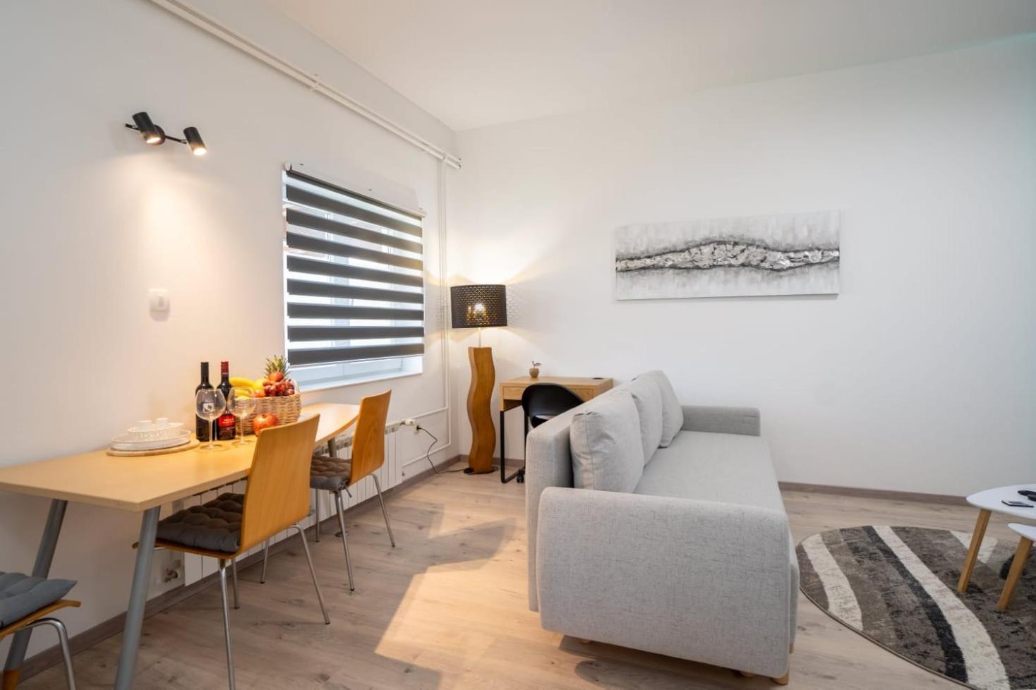 Apartman Mihovil Gospić Esterno foto